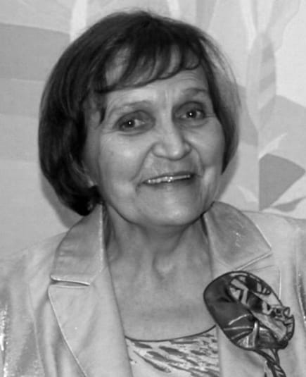 Aizsaulē aizgājusi Lēdurgas Mākslas un mūzikas skolas direktore Maija Pīlāga