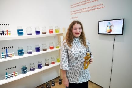 Latvijas jauno autoru darbi gūst atzinību izstādē Tallinā