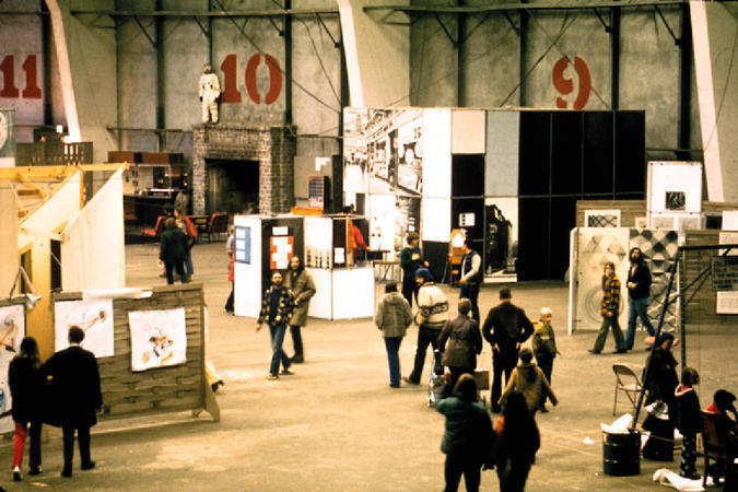 Exploratorium izstāžu zāle. 1970